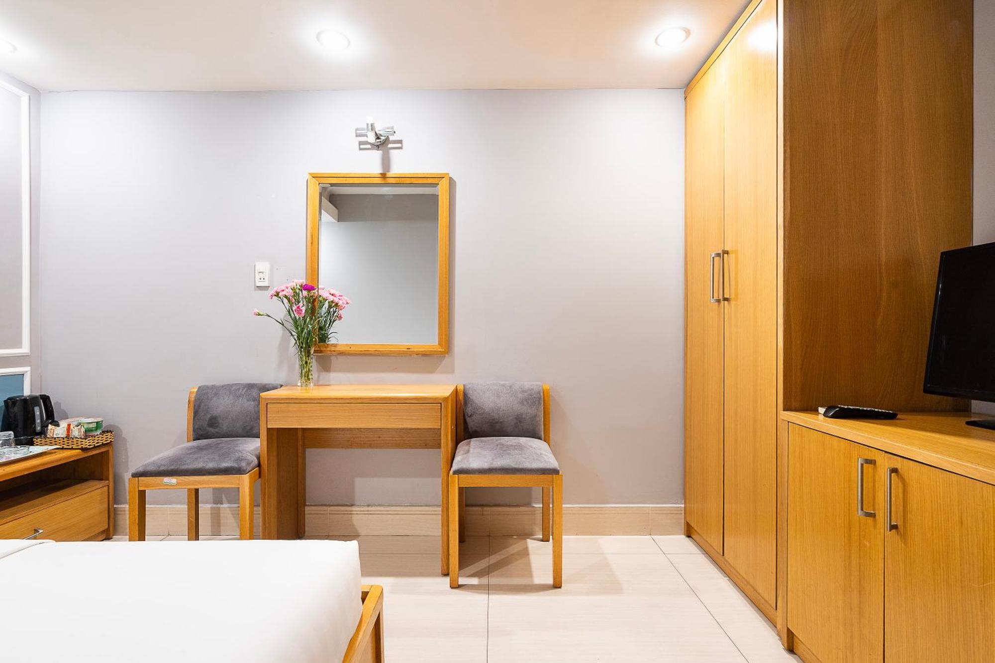 Lucky Star Hotel - Ben Thanh Ho Chi Minh Zewnętrze zdjęcie
