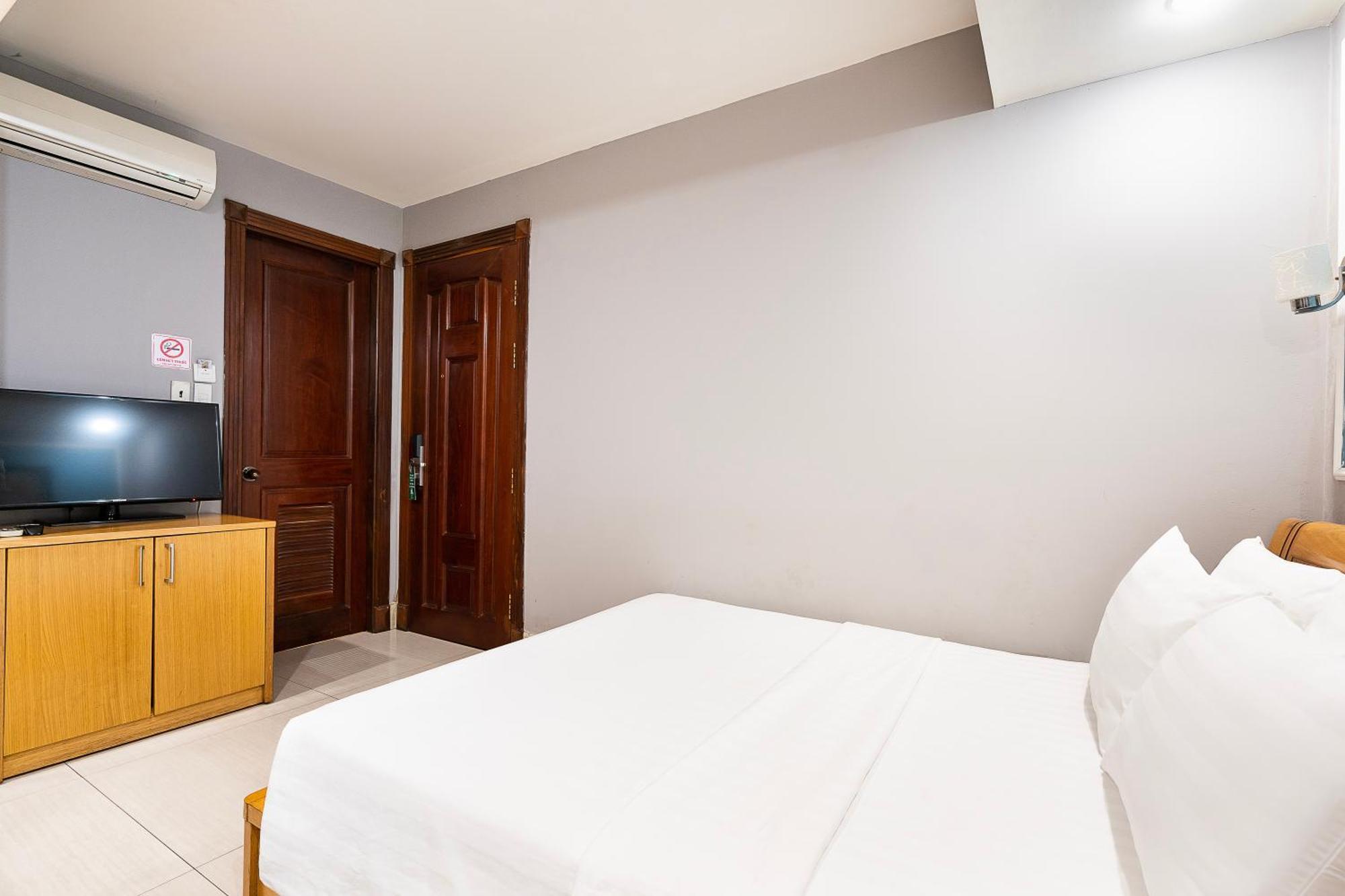 Lucky Star Hotel - Ben Thanh Ho Chi Minh Zewnętrze zdjęcie
