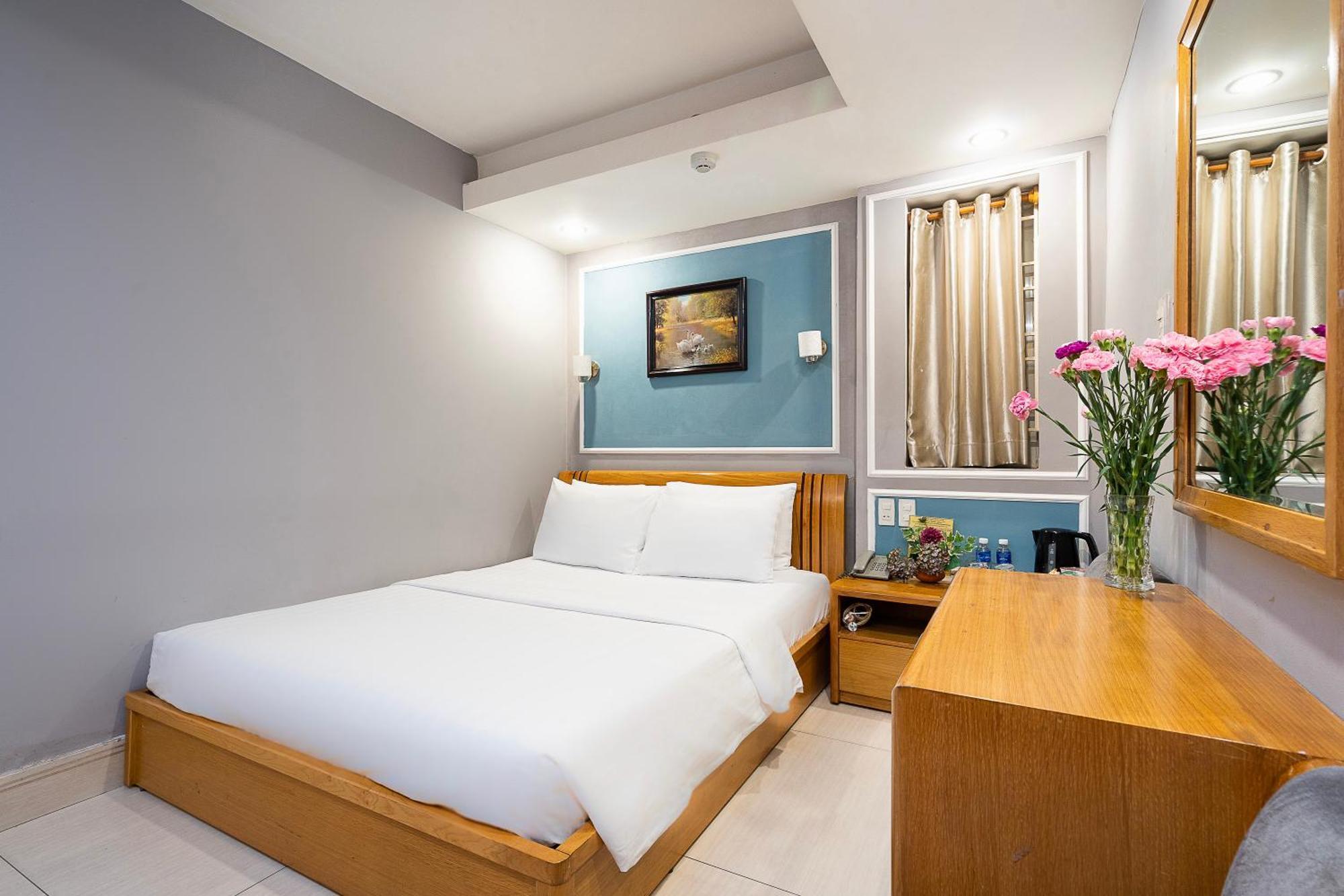 Lucky Star Hotel - Ben Thanh Ho Chi Minh Zewnętrze zdjęcie