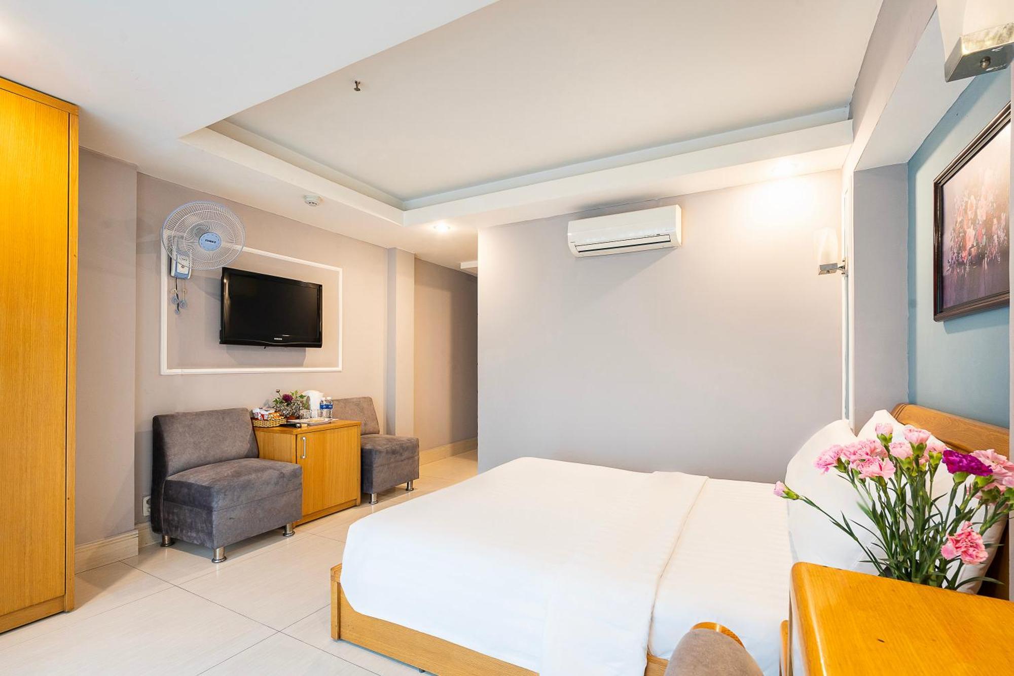 Lucky Star Hotel - Ben Thanh Ho Chi Minh Zewnętrze zdjęcie
