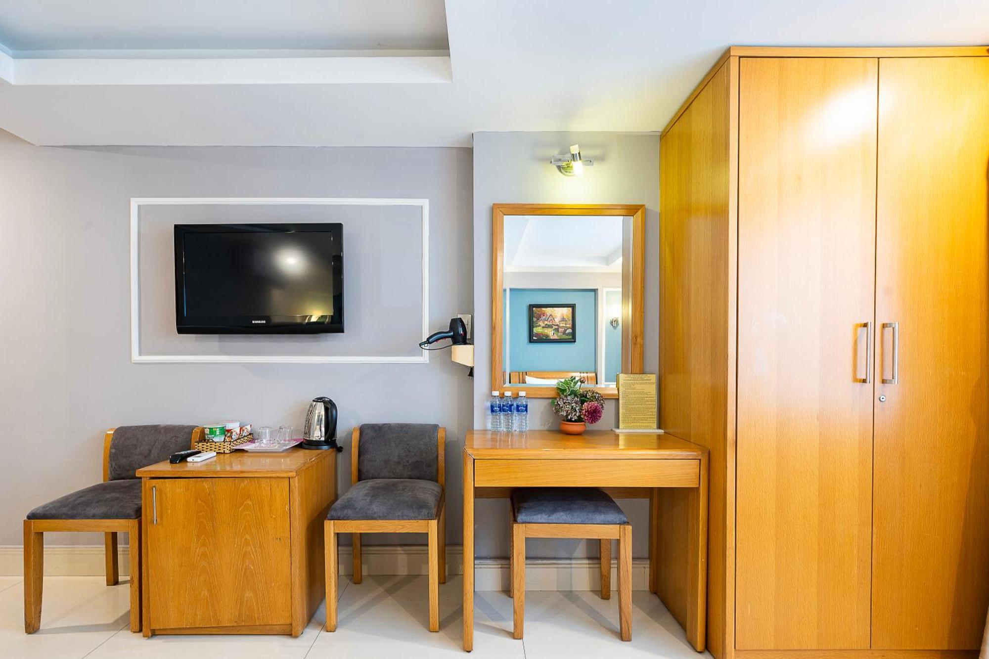 Lucky Star Hotel - Ben Thanh Ho Chi Minh Zewnętrze zdjęcie